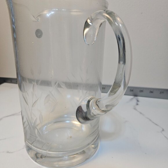 Vintage Colony Handmade and Handcut Crystal Etched Swan Pitcher 44oz - Picture 4 of 13